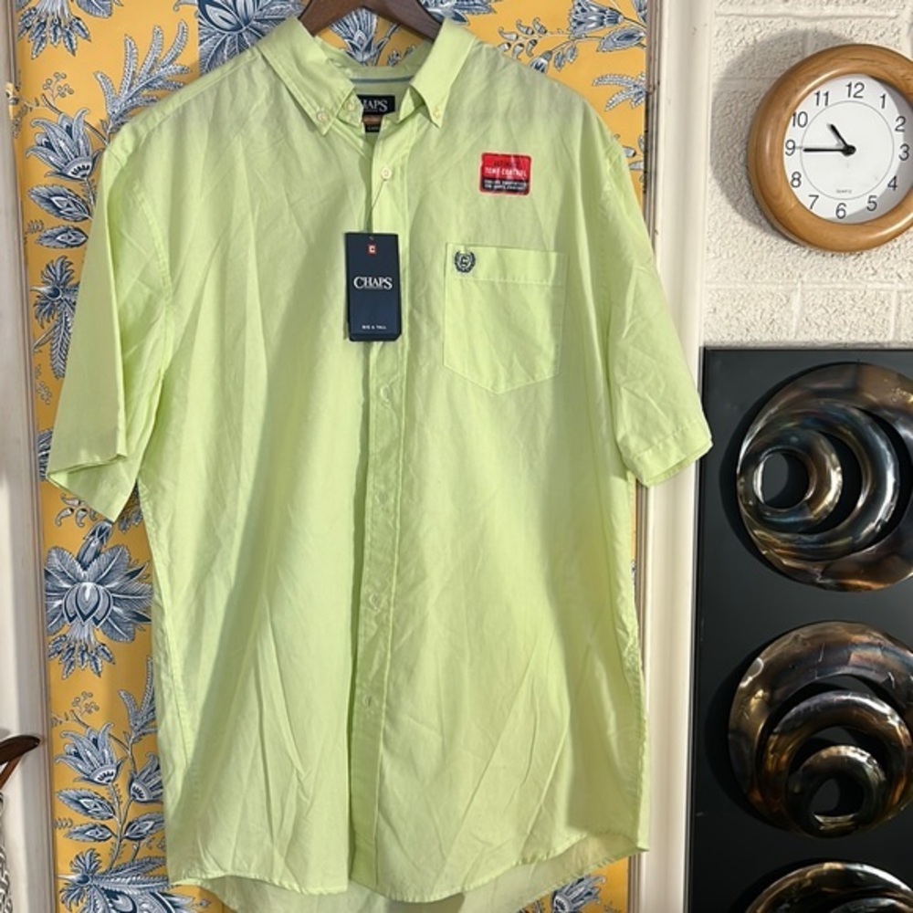 NWT CHAPS LT EASY CARE neon yellow toned lightweight button down shirt sleeve